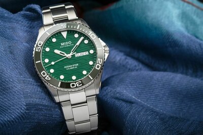 Mido Ocean Star 200C Automatic M042.430.11.091.00