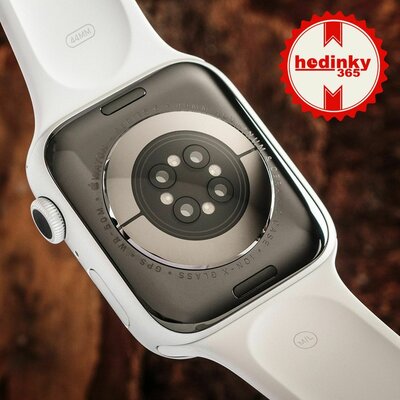 Apple Watch Series 6 GPS, 44mm Silver Aluminium Case / White Sport Band - Regular