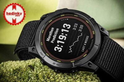 Garmin Enduro 2 Carbon Gray DLC Titanium / Black UltraFit Nylon Strap (+ spare silicone strap)