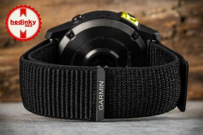 Garmin Enduro 2 Carbon Gray DLC Titanium / Black UltraFit Nylon Strap (+ spare silicone strap)