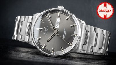 Mido Commander Automatic COSC Chronometer M021.431.11.061.02 Limited Edition