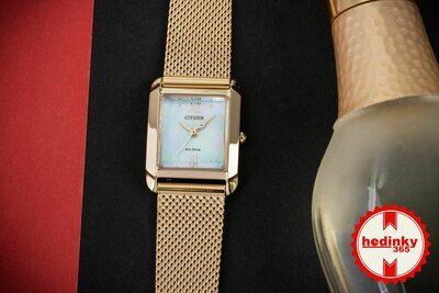 Citizen Elegant Eco-Drive EW5593-64D (+ replacement strap)