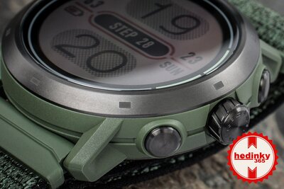 Coros Apex 2 Pro Green / Nylon Band