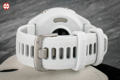 Garmin Forerunner 965 Whitestone / Powder Gray