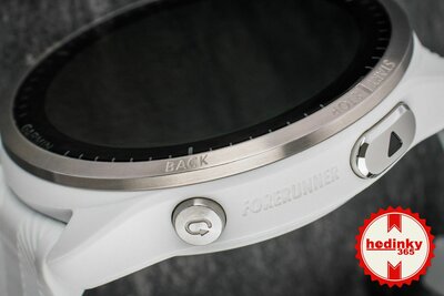 Garmin Forerunner 965 Whitestone / Powder Gray