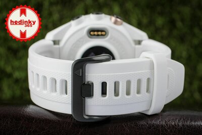 Garmin Approach S70 42mm, White