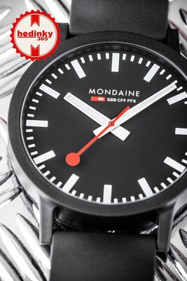 Mondaine Essence Quartz MS1.41120.RB