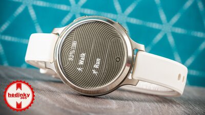 Garmin Lily 2 Active Lunar Gold / Bone Silicone Band