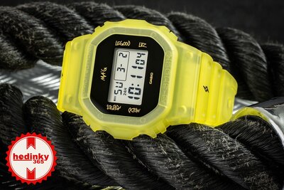 Casio G-Shock Original DWE-5600JB-1A9ER J. Balvin Collaboration (+spare strap and lunette)