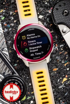 Garmin Forerunner 570 (42 mm), Raspberry, Bone/Mango
