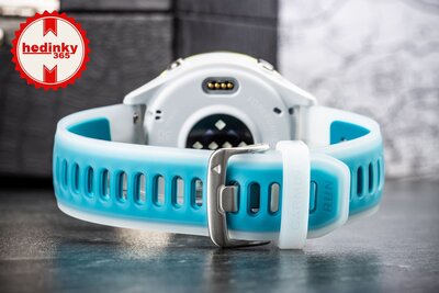 Garmin Forerunner 570 (47mm), Amp Yellow, Translucent Whitestone, Turqoise Band