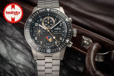 Fortis Novonaut N-42 Automatic Chronograph Amadee-24 F2040016 Limited Edition 100pcs (+ spare strap)