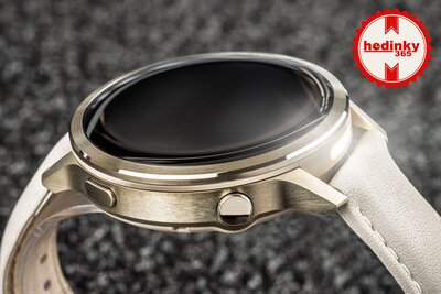 Garmin Venu 4 41mm Lunar Gold / Light Sand, Leather Band (+ extra strap)