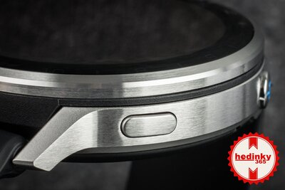 Garmin D2 Air X15, Silver/Black Silicone band