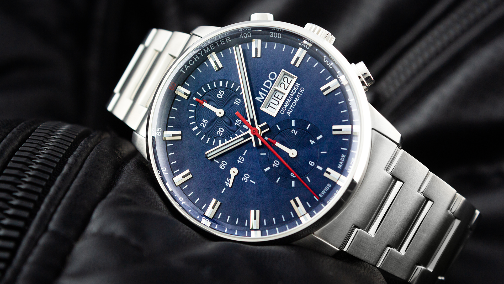 Mido hotsell commander chronograph