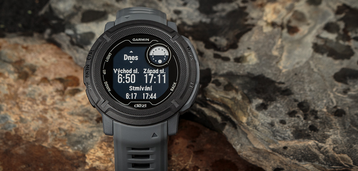 Garmin Instinct 2 Dezl Edition